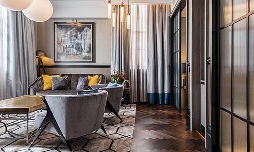 LEMA amuebla interiores de un lujoso hotel londinense.