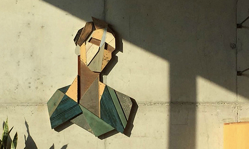 Stefaan De Croock construye gigantes retratos geométricos