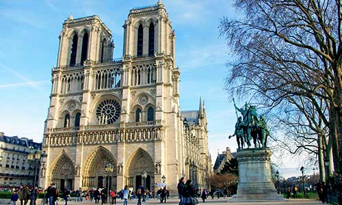Catedral Notre Dame, fachada