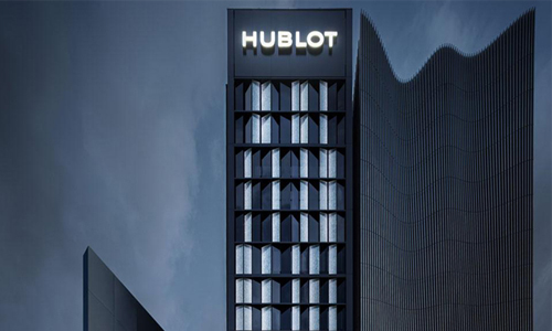 Hublot celebró 40 años con la apertura de una nueva boutique en Tokio.