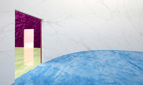 Rem Koolhaas y AMO: Habitaciones geométricas para el menswear show de Prada.