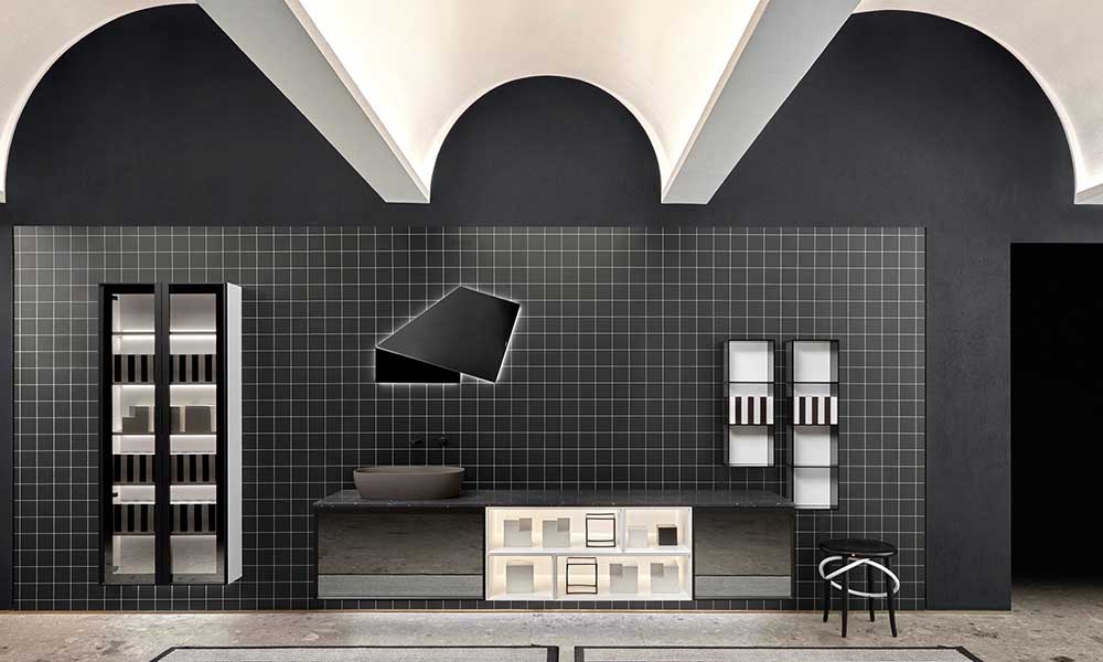 El blanco y negro protagonizan el renovado showroom de Antonio Lupi en Milán
