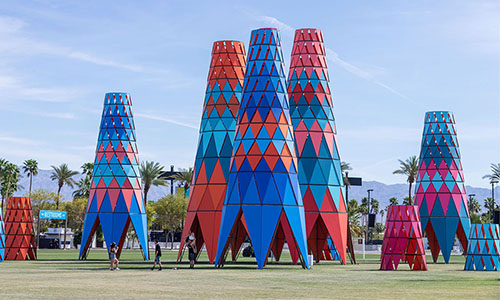 Sarbalé Ké, instalación en Coachella Valley 2019 | Diébédo Francis Kéré.