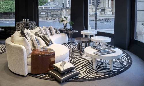Dolce & Gabbana Casa inauguró dos nuevas ubicaciones en Londres.